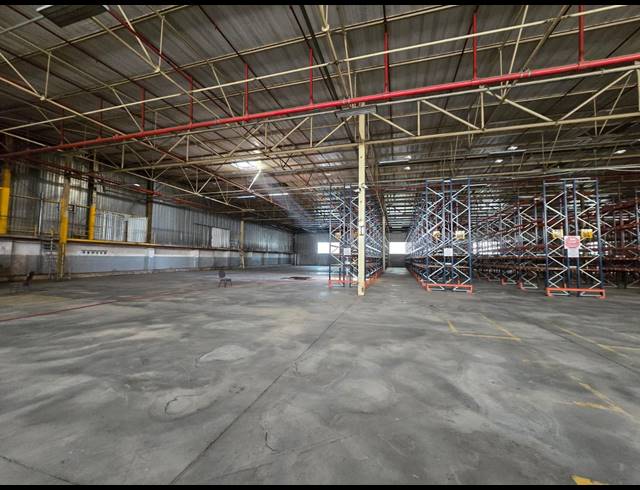 12,732M² WAREHOUSE TO LET IN HERIOTDALE